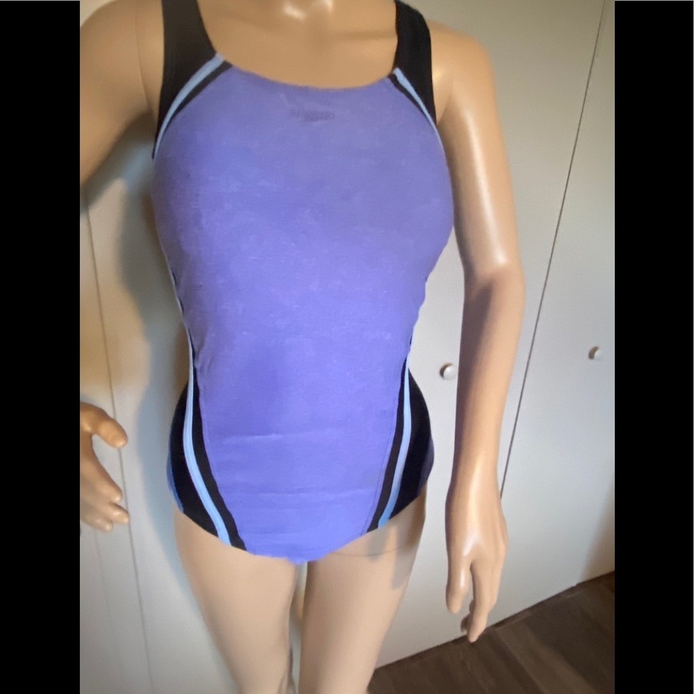 SPEEDO SWIMSUIT Size M